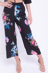 Pantalones de casco con estampado floral