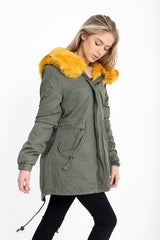 Kauxpelz Khaki Winter Parka Jacke gesäumt
