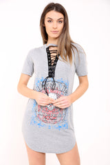 Vestido de camiseta Longline Lace Up Up Renegade Skull Longline
