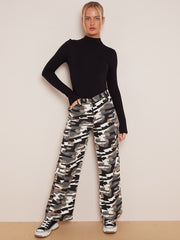 Camouflage wide been denim vrachtbroek