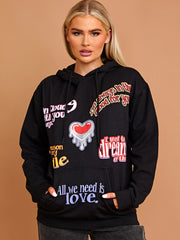 Alles wat we nodig hebben is liefde grafische print hoodie
